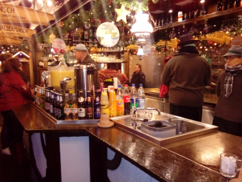 photo 1588332