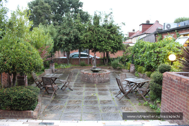 photo 1621552