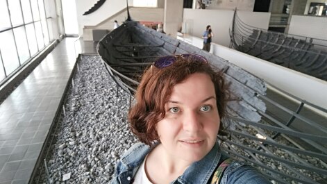 photo 1378885