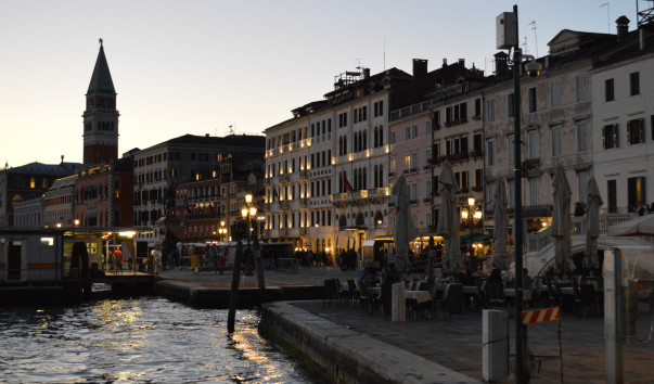 Venice 380