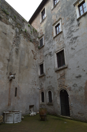 photo 1664589