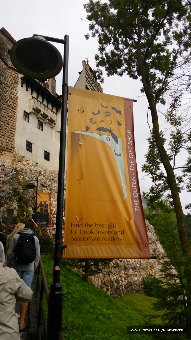 photo 1526729