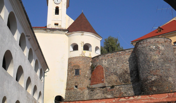 Замок Паланок