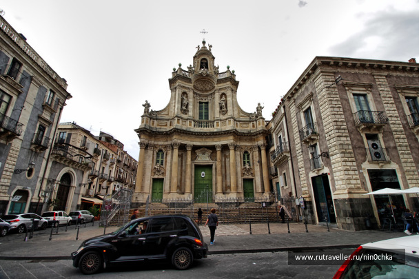 photo 1832745