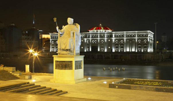 Скопье. Памятник Юстиниану I