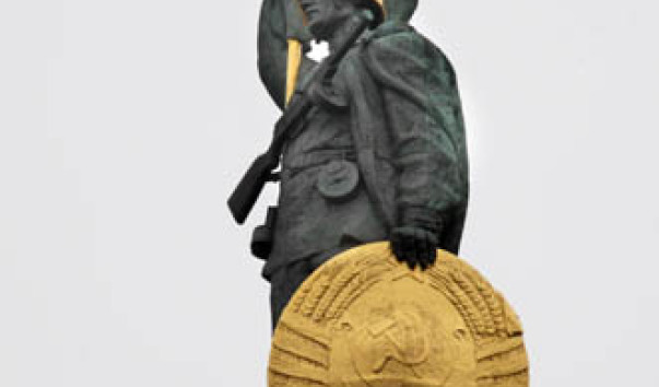 Вена. Шварценбергплац. Памятник Советским воинам. Австрия