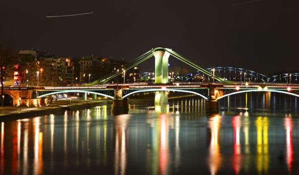 Автомобильный мост Флоссербрюкке (Flößerbrücke)