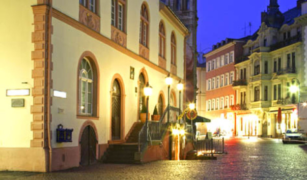 Старая ратуша (Altes Rathaus) Висбадена