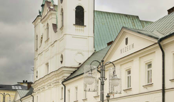 Костел Святого Креста. Польша