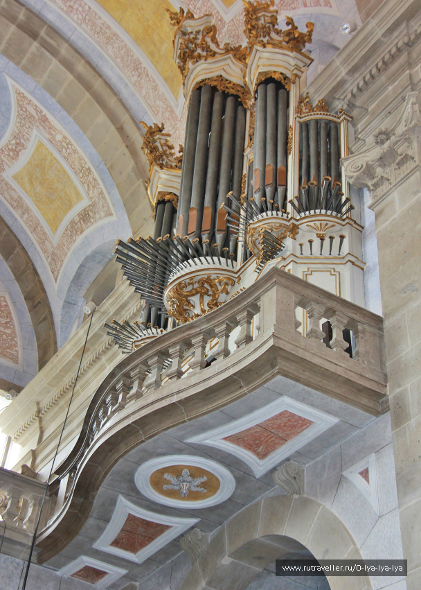 photo 1786201