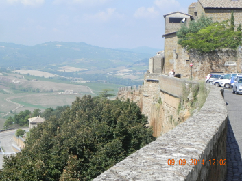 photo 1583495