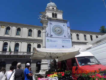 photo 1645163
