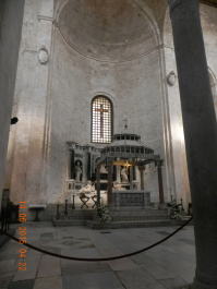 photo 1742503