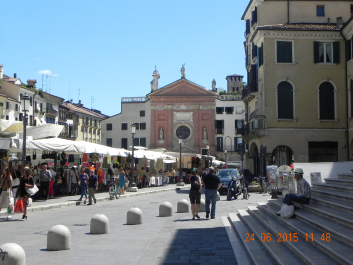 photo 1744071