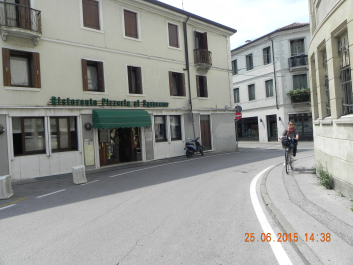 photo 1785396
