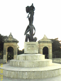 photo 1624802