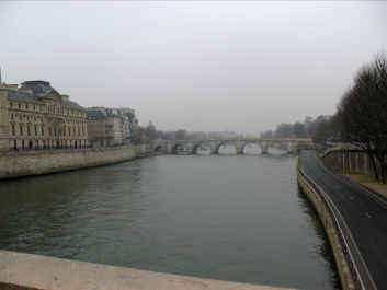photo 1535786