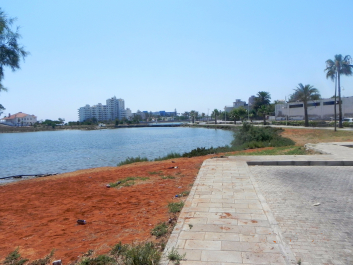 photo 1566833