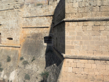photo 1635171