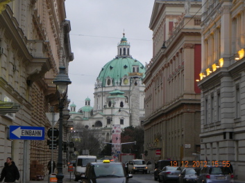 photo 1586824