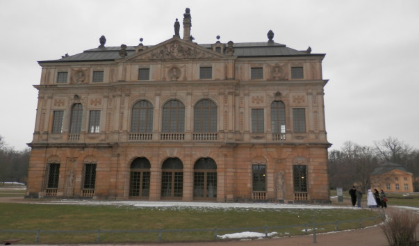 Palais im Großen Garten (дворец в 