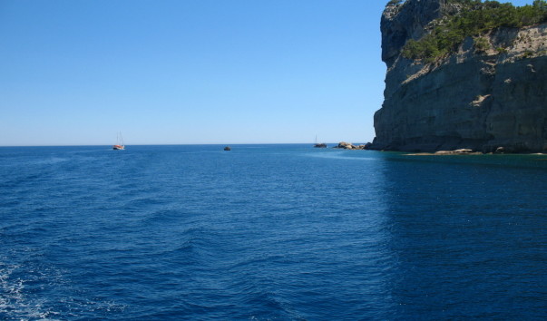 Море