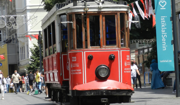 D000371