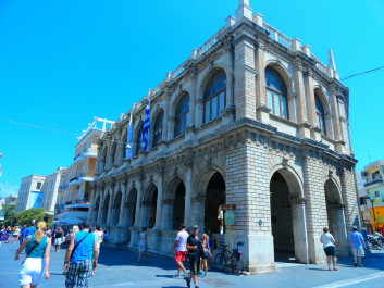 photo 1589193
