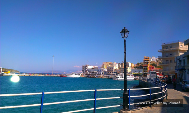 photo 1592251