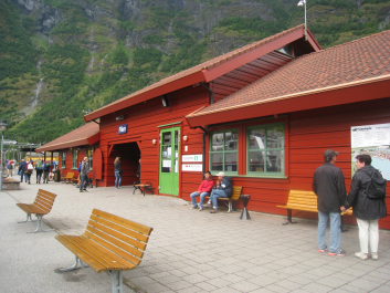 photo 1475813