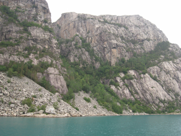 photo 1456079