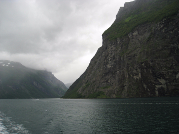 photo 1473584