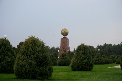 photo 1558883