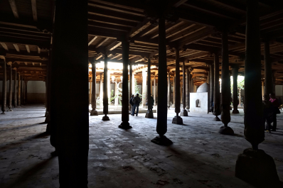 photo 1570272