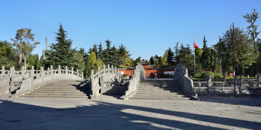 photo 1742986