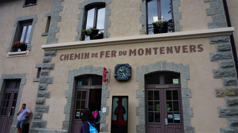 photo 1815223