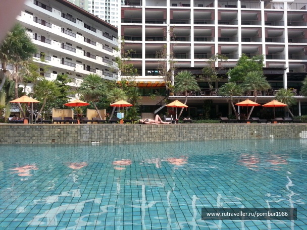 photo 1328987
