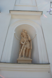 photo 1571140
