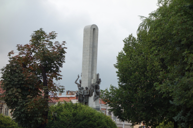photo 1352241