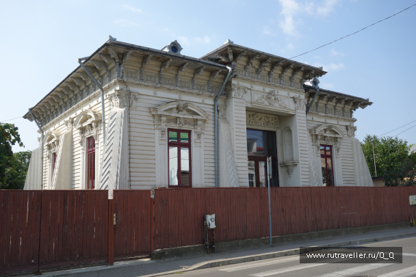 photo 1353493