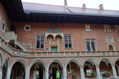 photo 1395687
