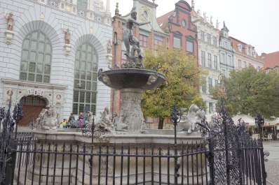 photo 1396946