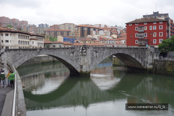 photo 1481944