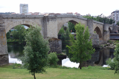 photo 1485138