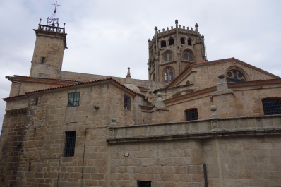 photo 1485166