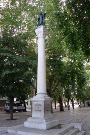 photo 1546031