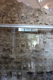 photo 1545367