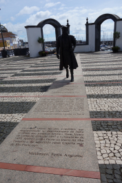 photo 1685544
