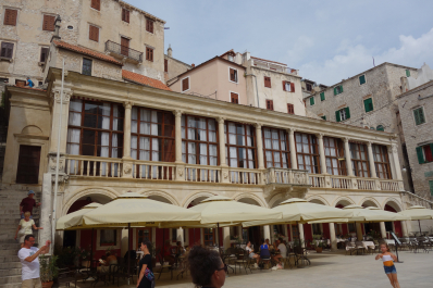 photo 1784335