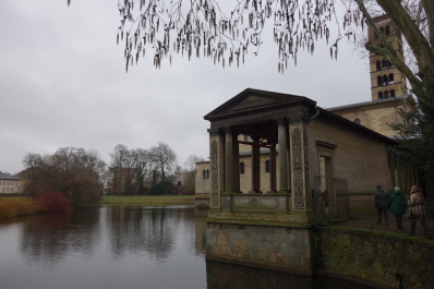 photo 1837168